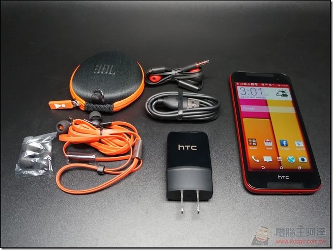 HTC Butterfly UNBOX (1) HTC Butterfly UNBOX (1)