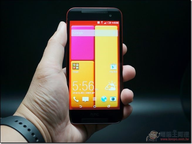 HTC Butterfly UNBOX (21) HTC Butterfly UNBOX (21)