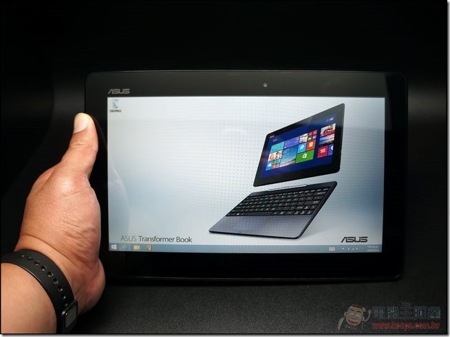 ASUS Transformer Book T100-24 ASUS Transformer Book T100-24