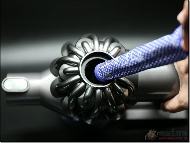 Dyson_Fluffy_DC74_11 Dyson_Fluffy_DC74_11