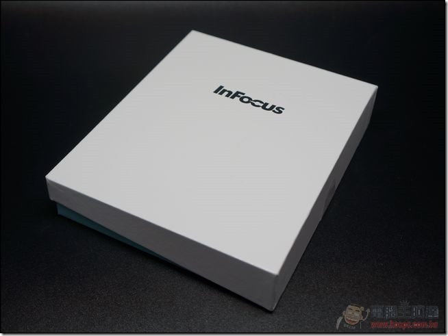 InFocus_M530_01 InFocus_M530_01