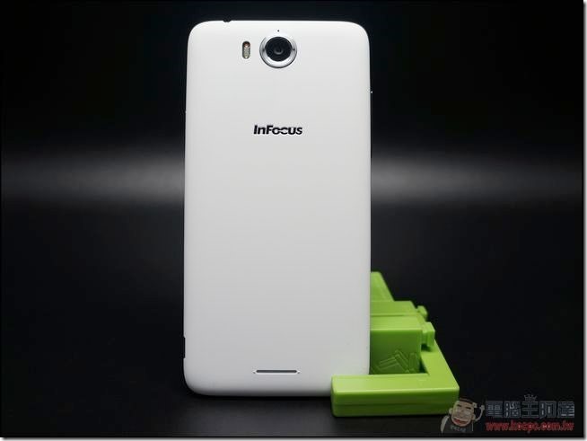 InFocus_M530_12 InFocus_M530_12