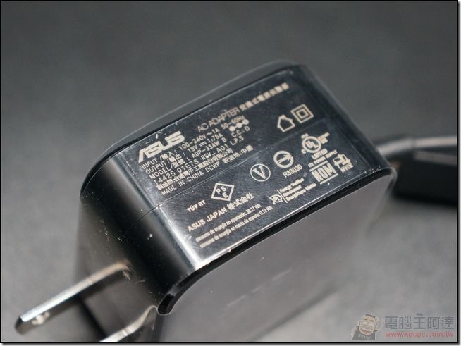 ASUS_EeeBook_X205_05 ASUS_EeeBook_X205_05