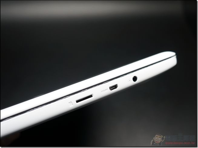 ASUS_EeeBook_X205_14 ASUS_EeeBook_X205_14