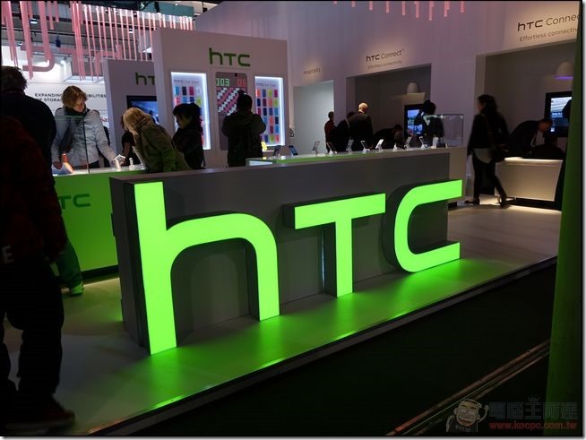 HTC (1) HTC (1)