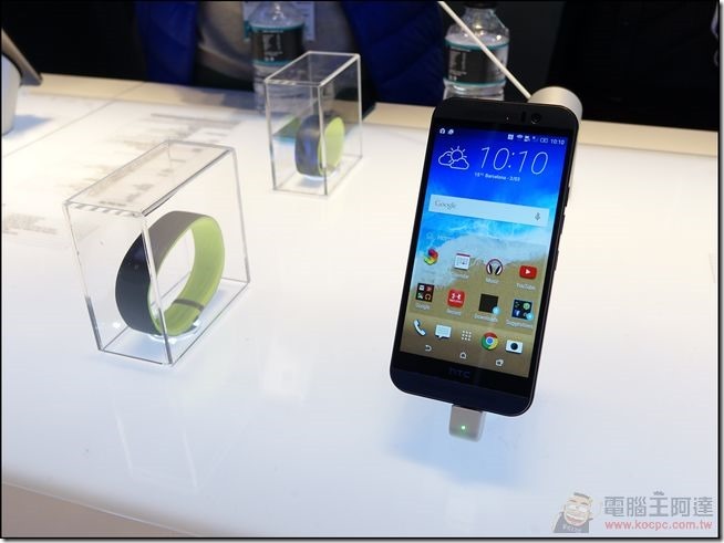 HTC (14) HTC (14)