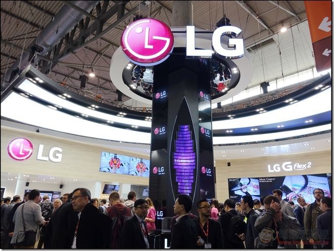 LG-MWC (1) LG-MWC (1)