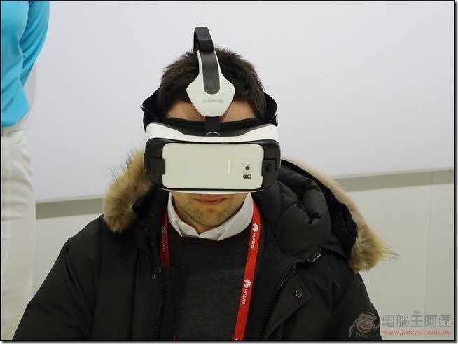 SAMSUNG-MWC-2015 (28) SAMSUNG-MWC-2015 (28)