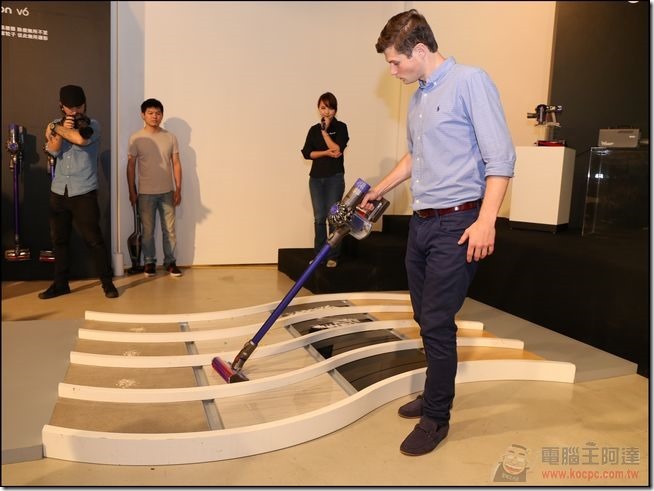 Dyson-28 Dyson-28