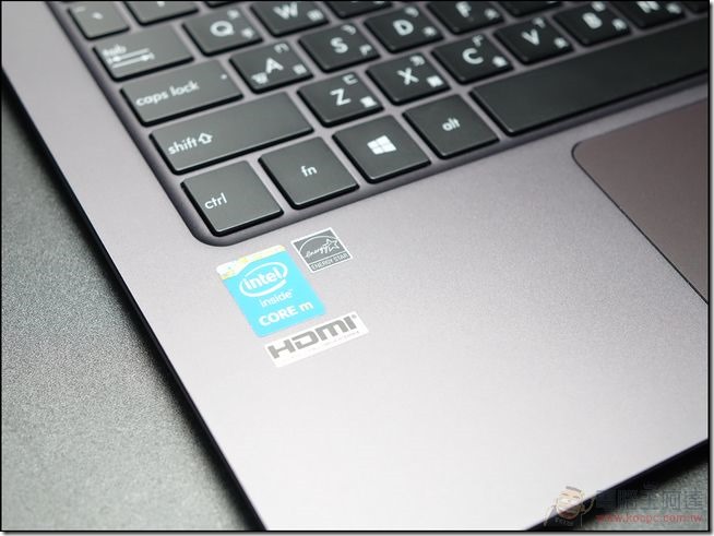 Zenbook-UX305-16 Zenbook-UX305-16