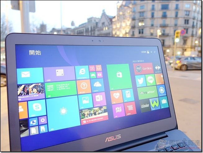 Zenbook-UX305-19 Zenbook-UX305-19