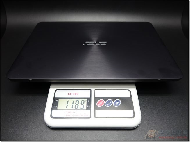 Zenbook-UX305-32 Zenbook-UX305-32