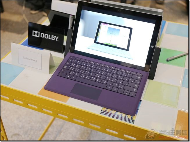 Surface3-03 Surface3-03