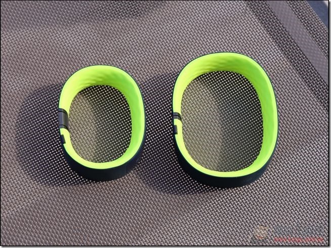 HTC-Grip-10 HTC-Grip-10