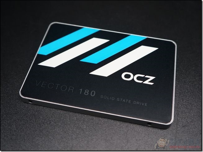 OCZ-VECTOR180-09 OCZ-VECTOR180-09