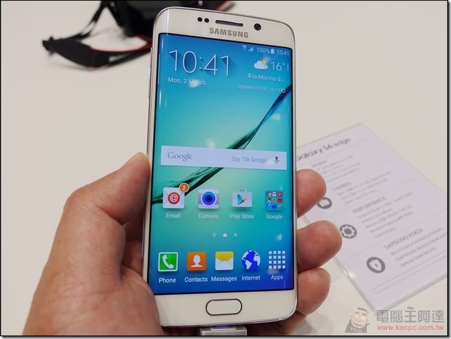 SAMSUNG-MWC-2015 (10) SAMSUNG-MWC-2015 (10)
