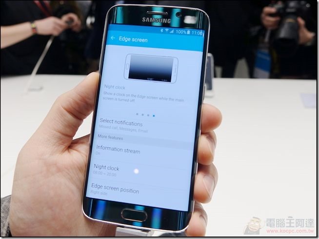 SAMSUNG-MWC-2015 (17) SAMSUNG-MWC-2015 (17)
