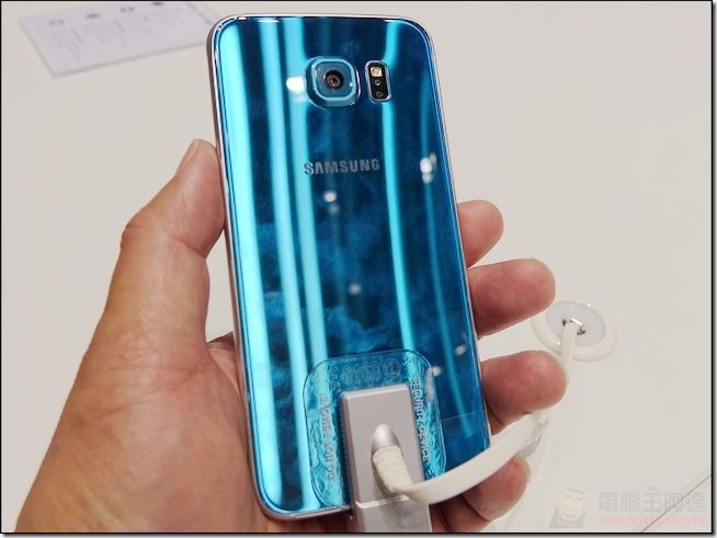 SAMSUNG-MWC-2015 (4) SAMSUNG-MWC-2015 (4)