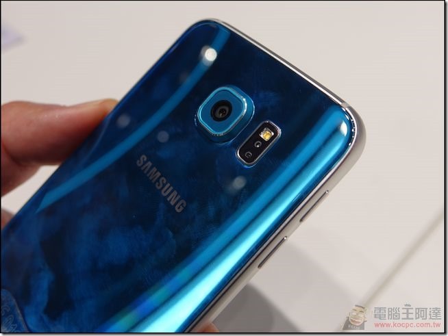 SAMSUNG-MWC-2015 (5) SAMSUNG-MWC-2015 (5)