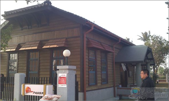 02.jpg 02.jpg