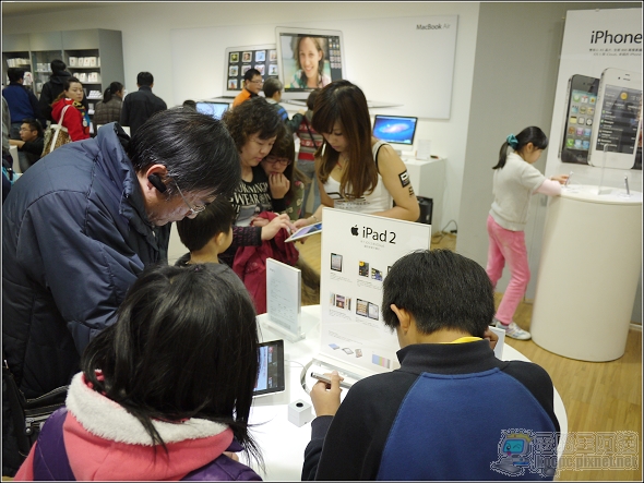 031 031
