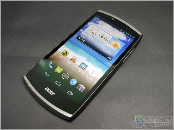 Acer S500外觀09 Acer S500外觀09