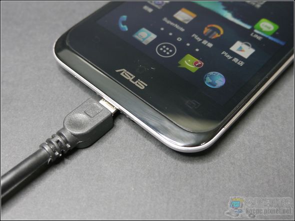 PadFone2外觀26 PadFone2外觀26