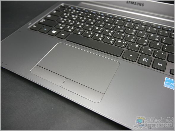 Samsung Series5外觀14 Samsung Series5外觀14