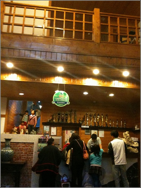 08.jpg 08.jpg