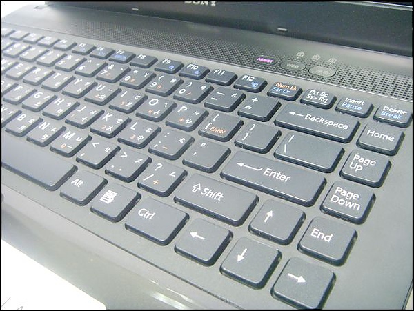 ST839369.JPG ST839369.JPG